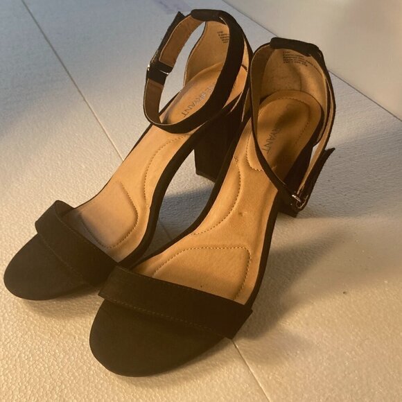 Lane Bryant SZ 11W Black Suede Ankle strap embroidery heel dressy sandal party - Picture 4 of 9